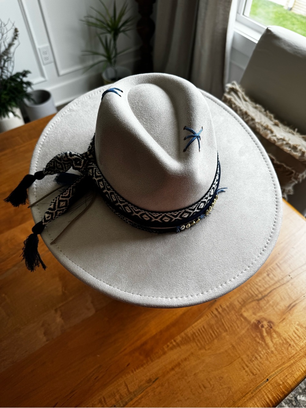 Hand Crafted Cream Wide-Brim Embellished Penn State Hat - Picture 7 of 14